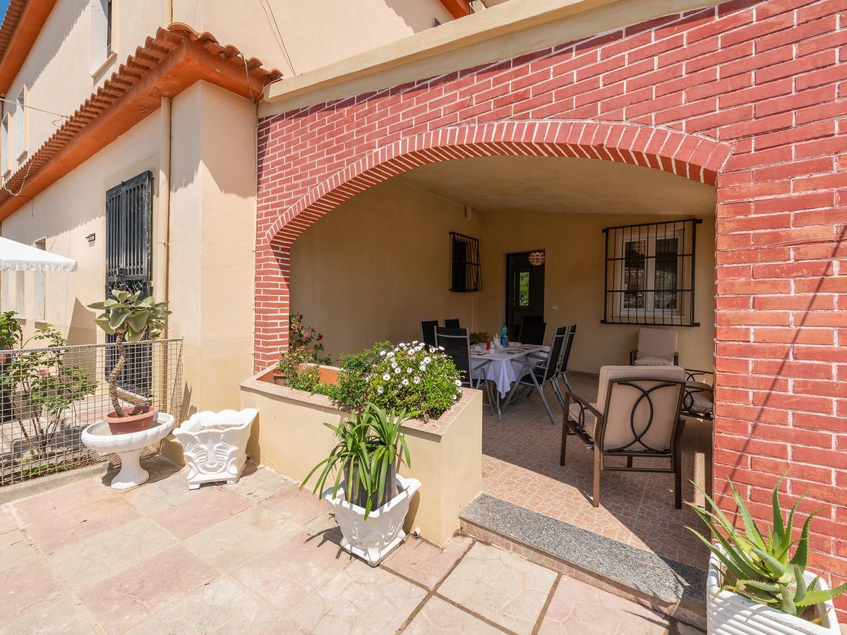 Casa Lupa Magnifica Con Giardino Villa Quartu SantʼElena Exterior foto